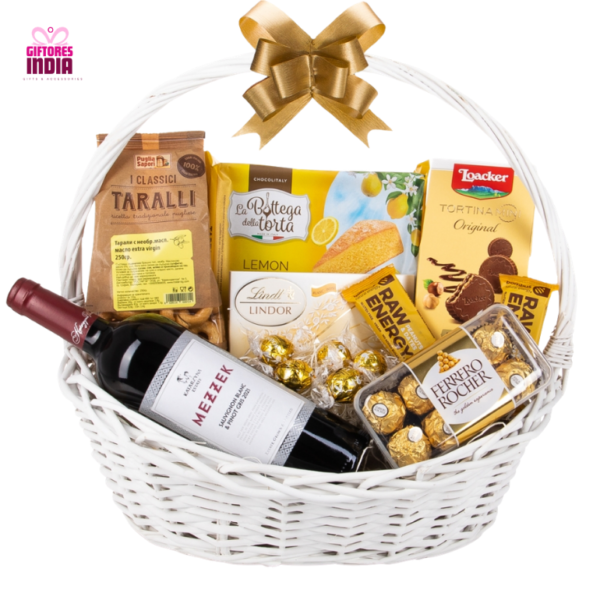 Office Essentials Gift Set with Ferrero Rocher